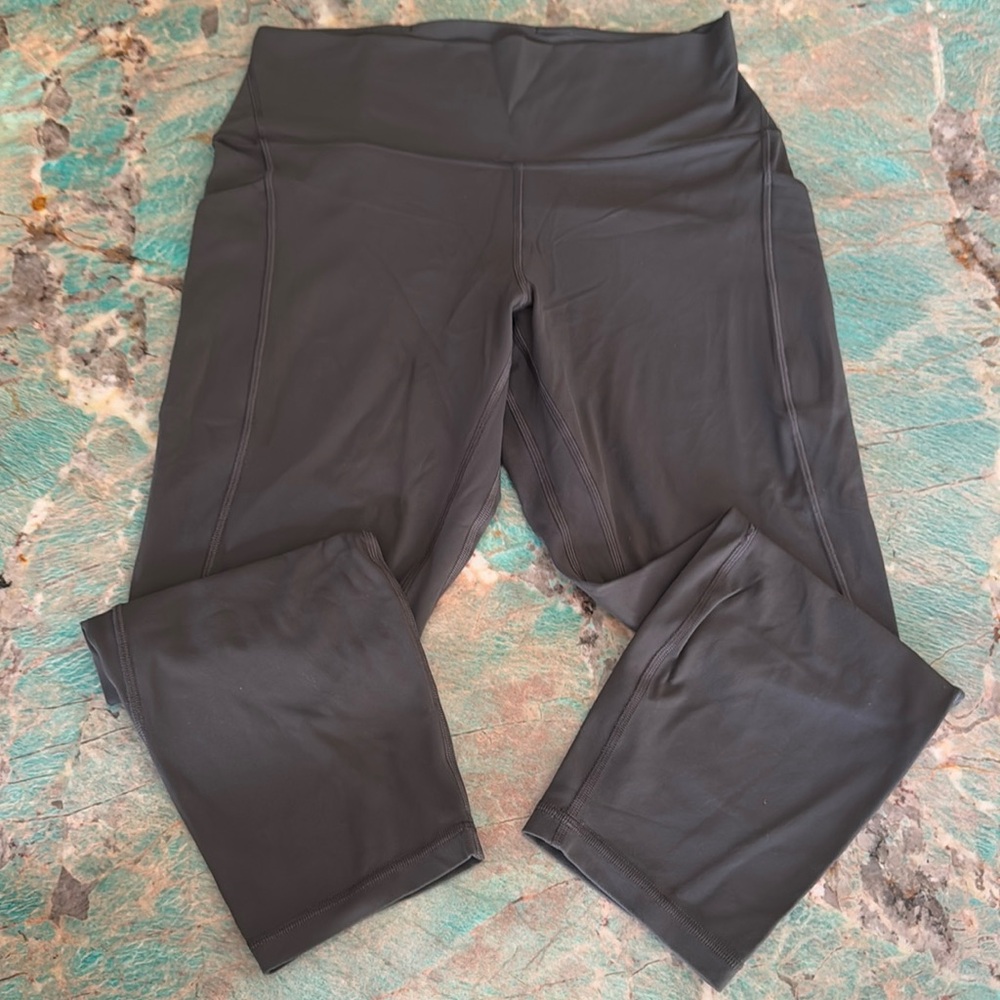 Lululemon align cropped with pockets